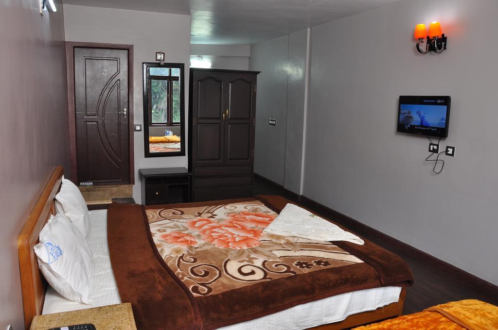 Grand Paradise Inn 코다이카날 객실 사진