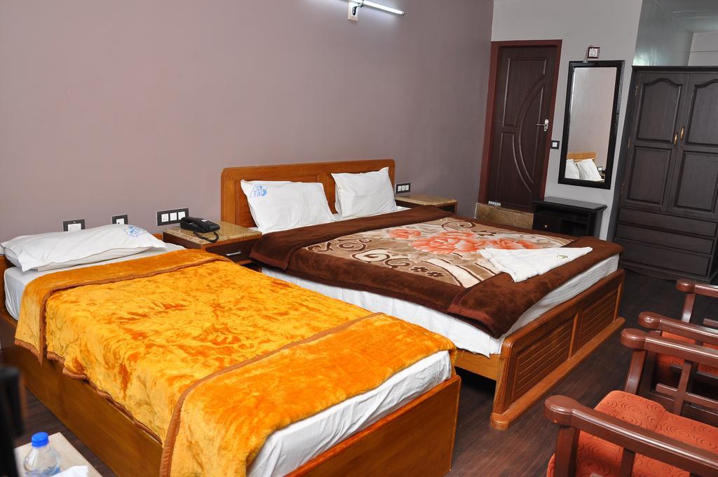 Grand Paradise Inn 코다이카날 객실 사진