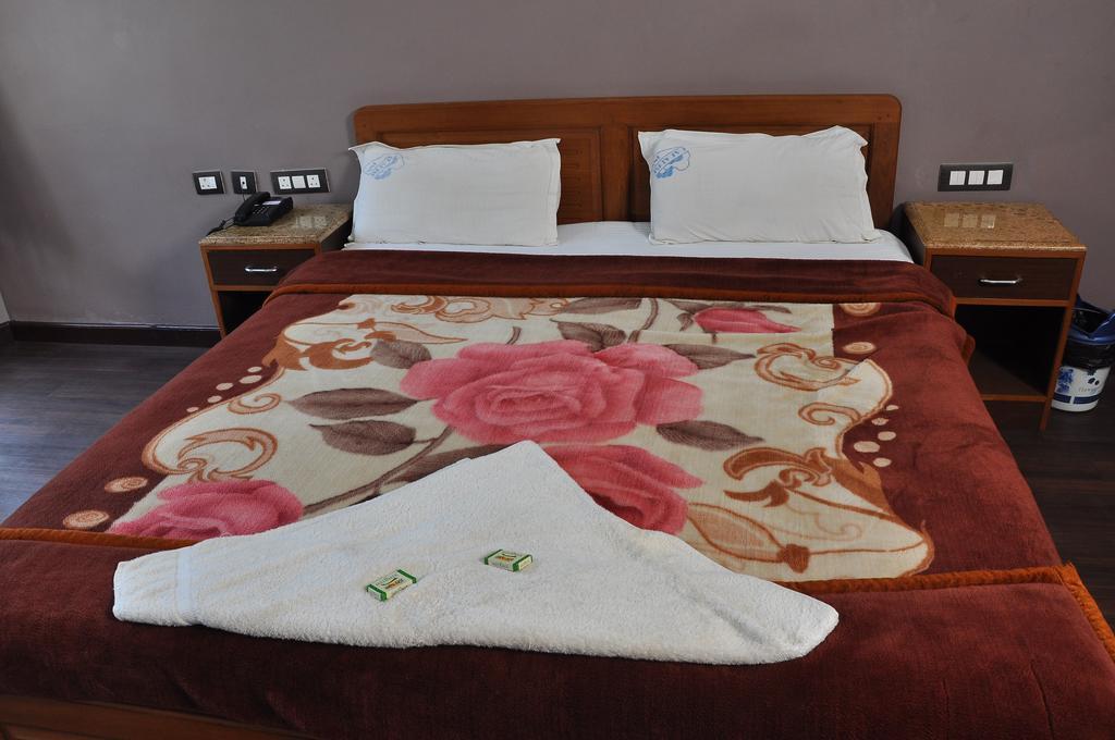 Grand Paradise Inn 코다이카날 객실 사진
